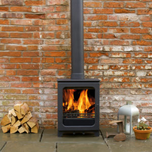 ACR Stoves Woodpecker 5 HEAD ON brick wall 0220